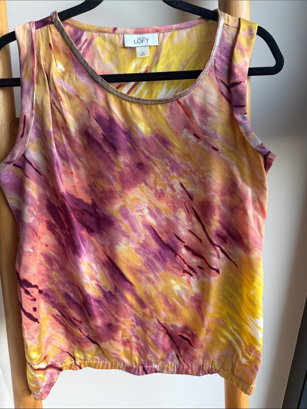 LOFT Yellow and Purple Tie-Dye Sleeveless Scoop Tank